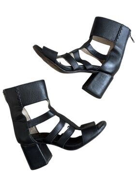 Freebird Raven Sandals - Black Strappy Block Heel Sandals - size 6